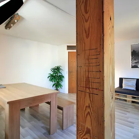 Charmanter Geraumiger Altbau-marktplatz 400m